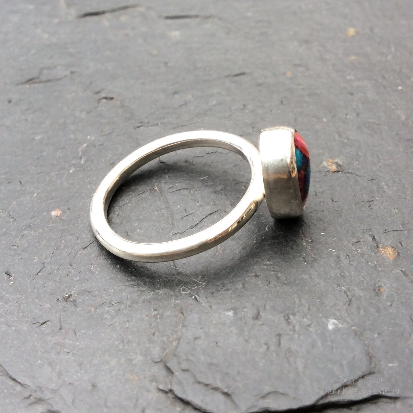 Pink Spinny Oyster Oval Ring
