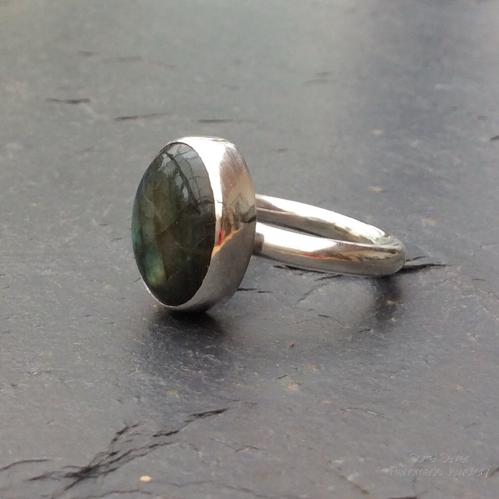 Chunky Oval Labradorite Ring