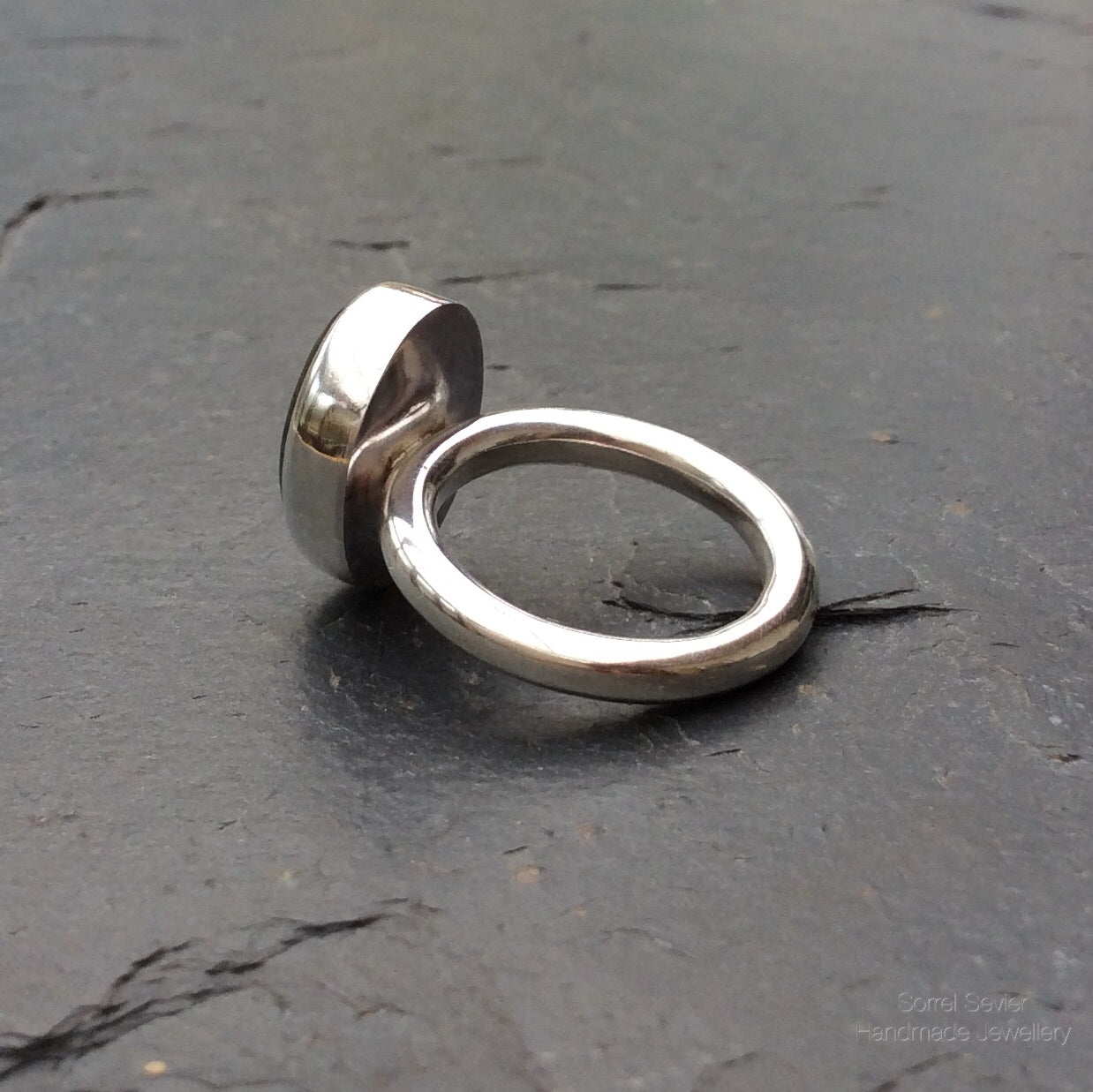 Chunky Oval Labradorite Ring