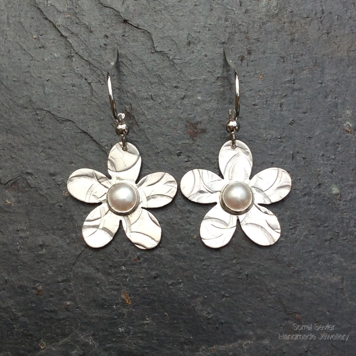 Pearl Flower Dangle Earrings