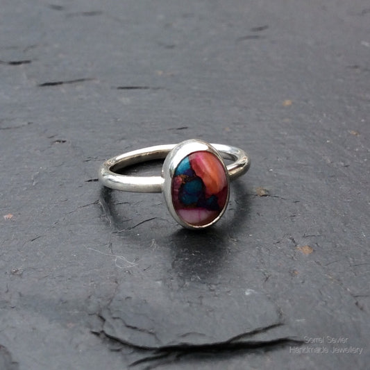 Pink Spinny Oyster Oval Ring