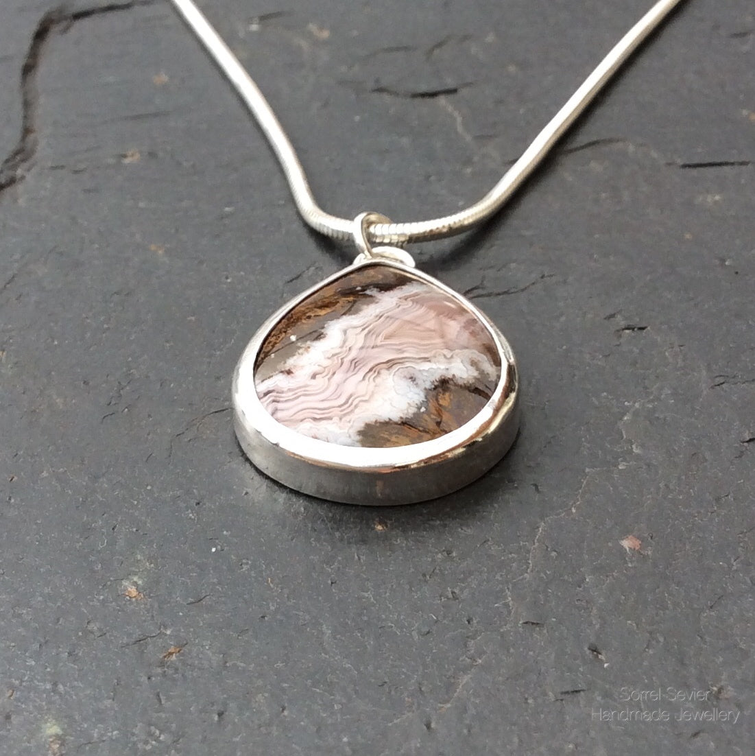 Coyamito Agate Necklace
