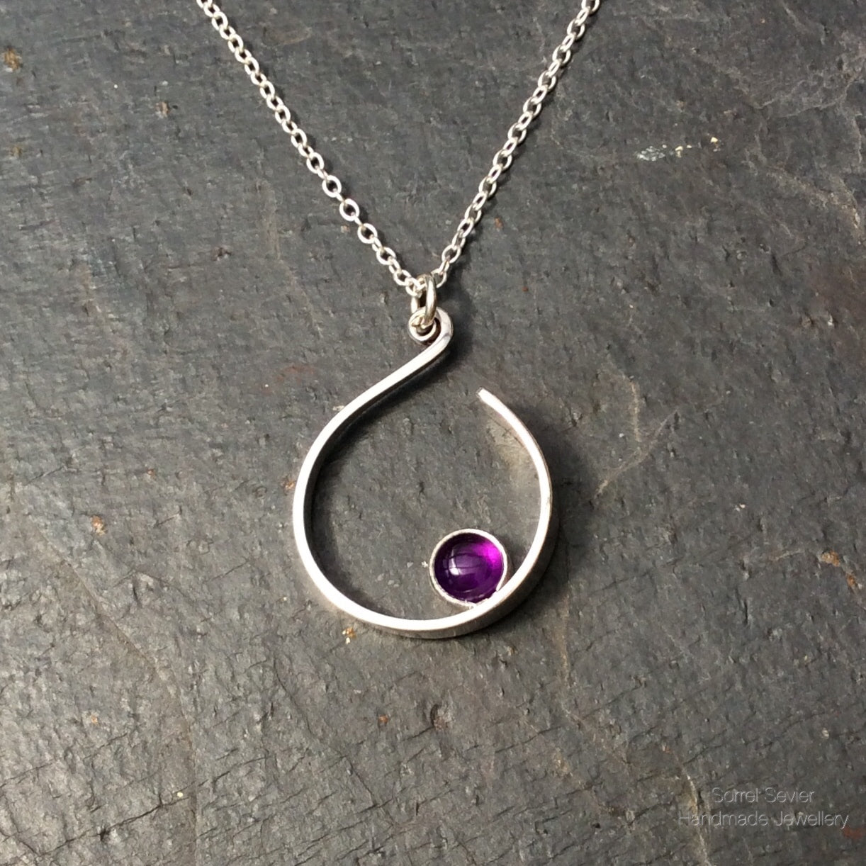 Amethyst Curve ‘Swan’ Pendant
