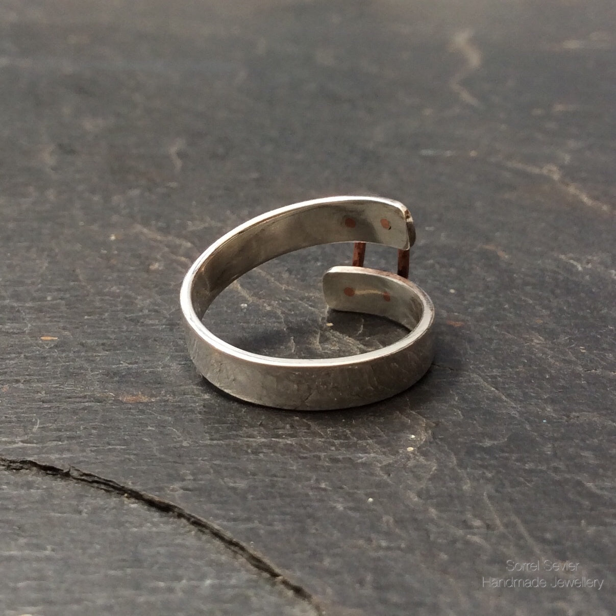 Copper Staples Overlap Ring