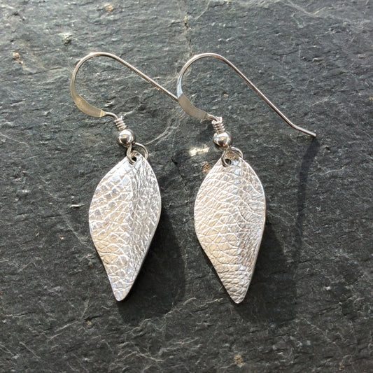 Patterned Leaf Dangle Earrings